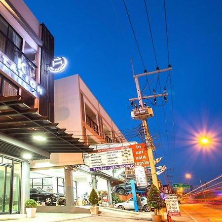 K Station Pattaya Hotel Exterior foto